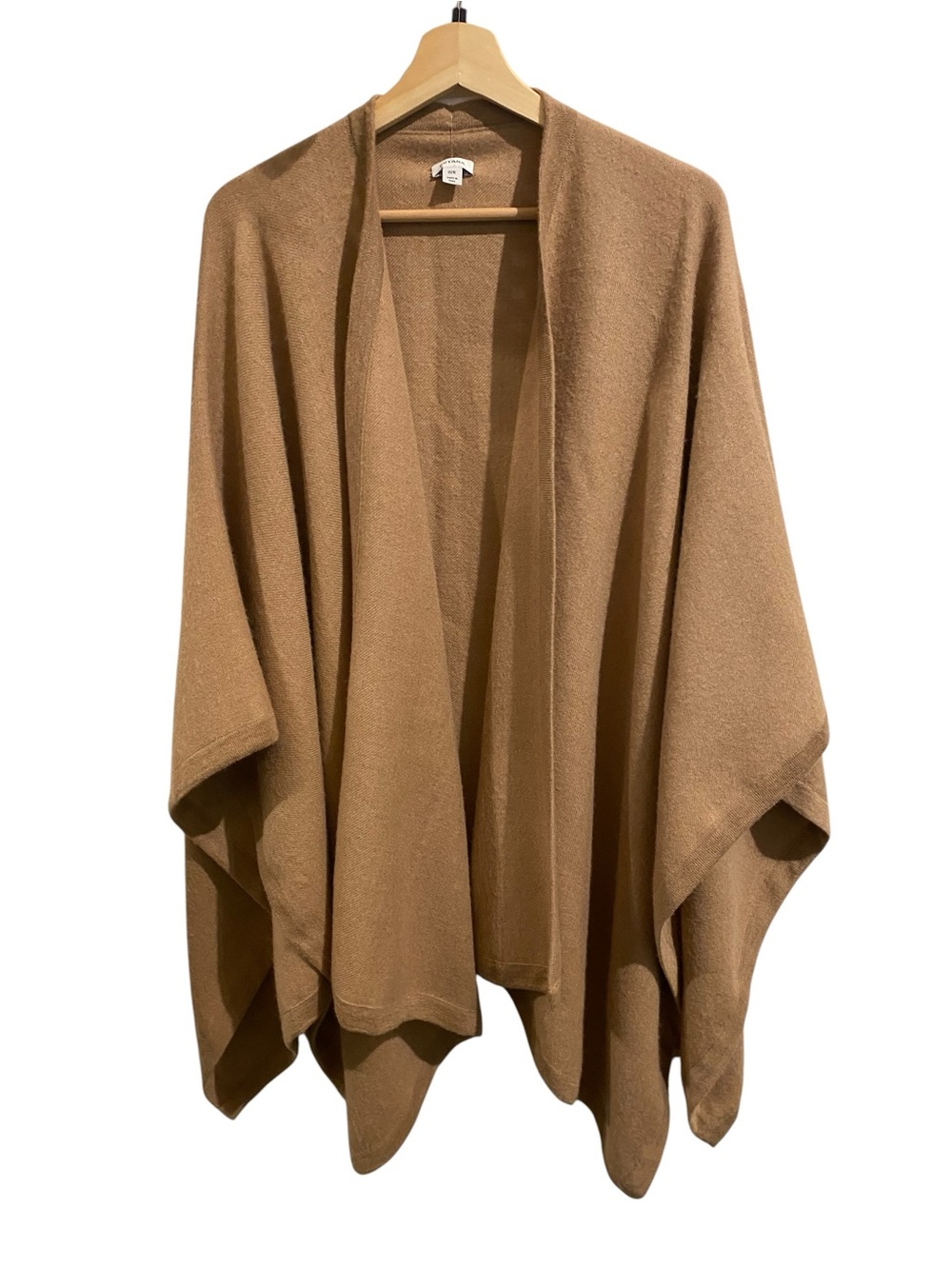 Cuyana 100% Baby Alpaca Pocho Cape Wrap Scarf, Size OS - Picture 2 of 6